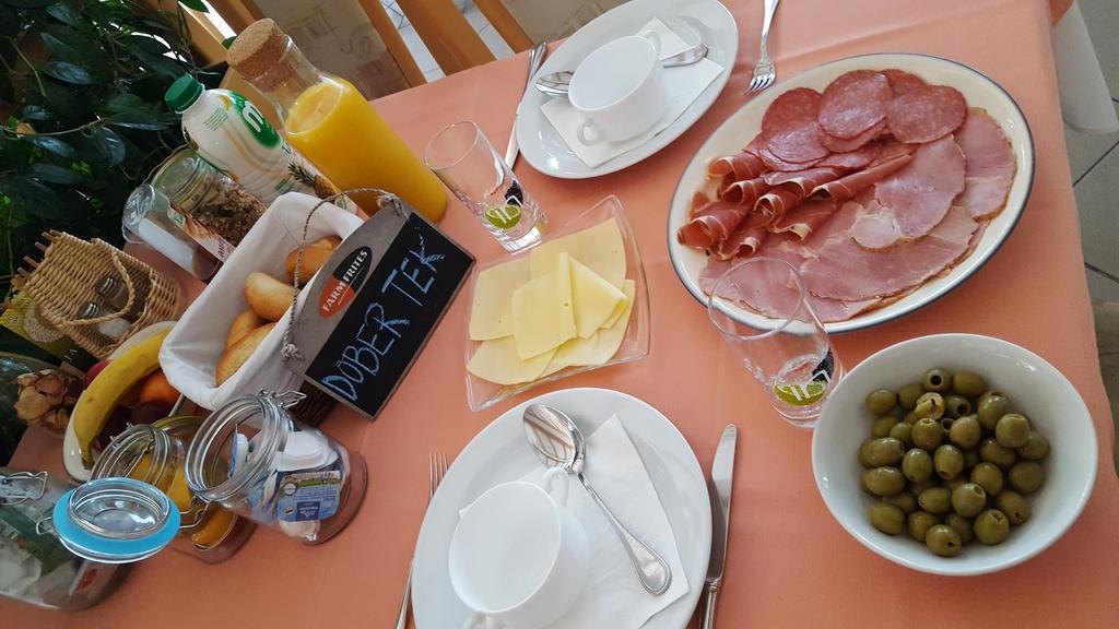 Rosa Bed And Breakfast Podgorje  Ngoại thất bức ảnh